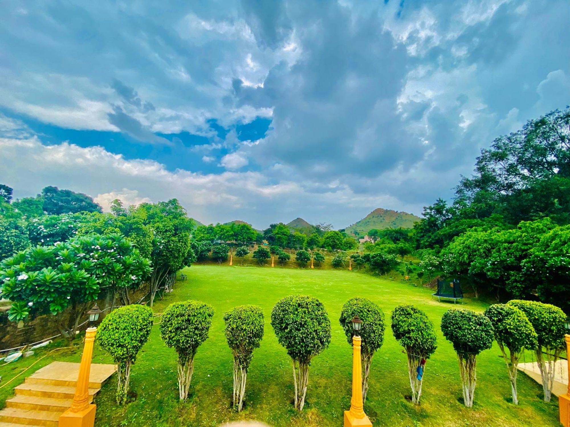 Udai Nature Valley Resort By An Hotels-A Peacefull River Retreat Udaipur Bagian luar foto